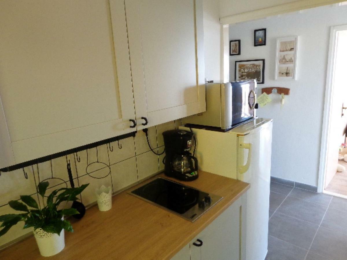Peaceful Apartment With Beautiful View Hvar Town Bagian luar foto
